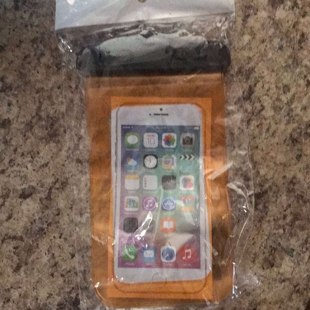 New! Waterproof Cell phone Pouch